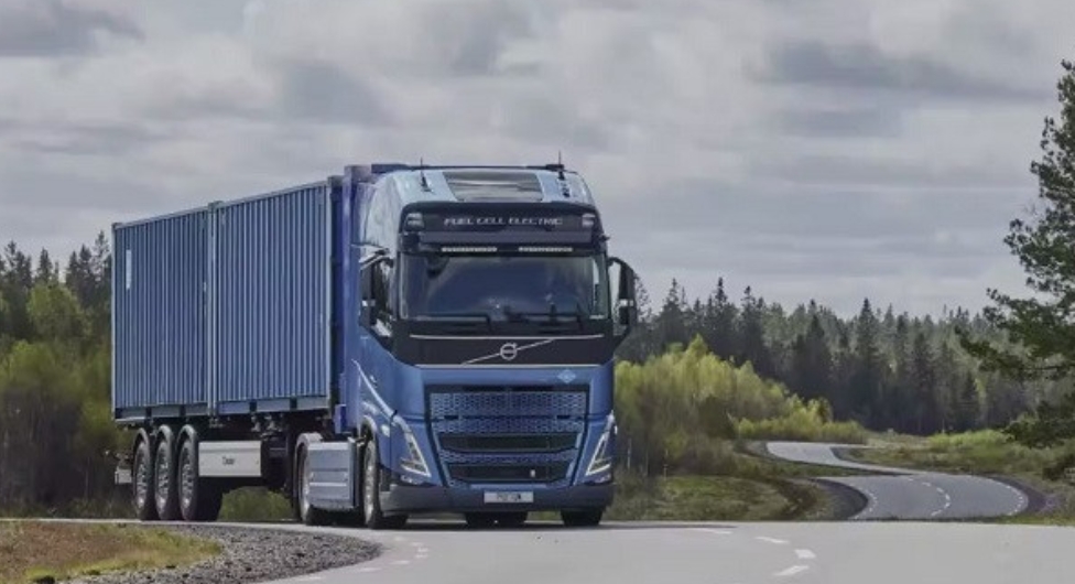 Volvo electric trucks